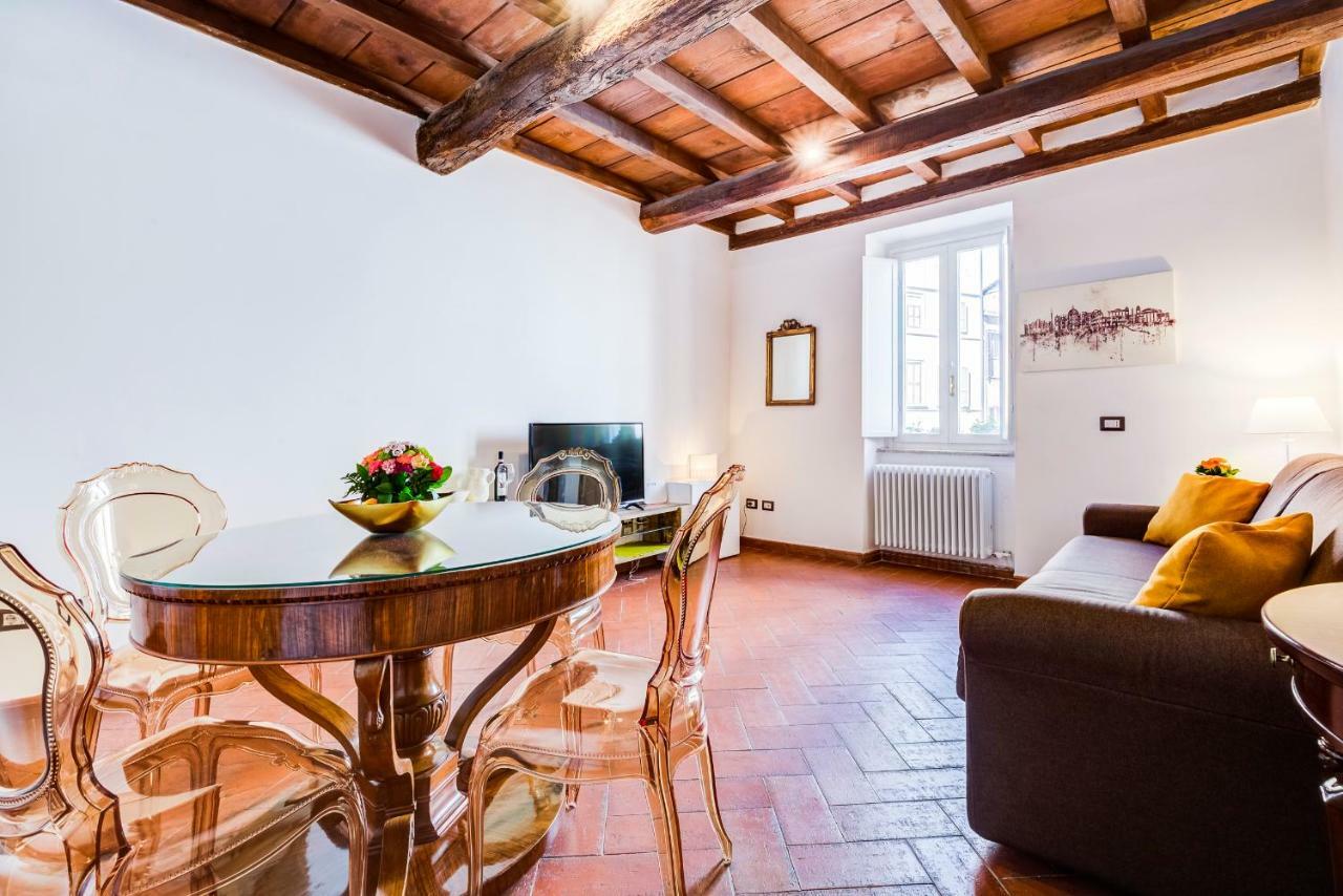 The Maisonette - Campo De' Fiori Semesterbostad *